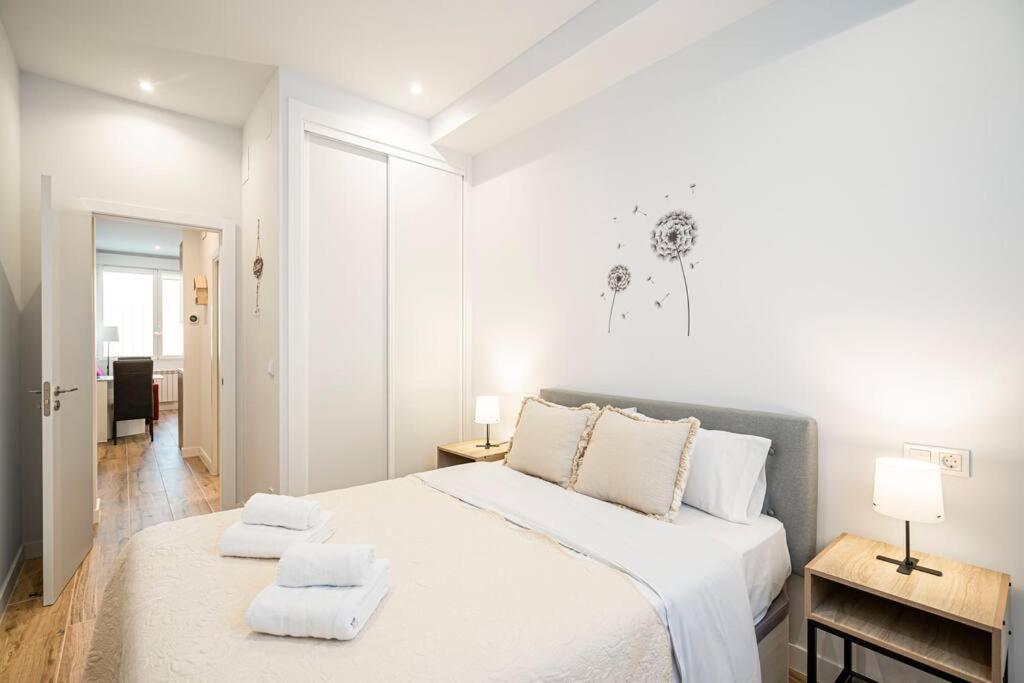 Agradable Apartamento A Pie De Calle-30 Min De Sol Madrid Bagian luar foto