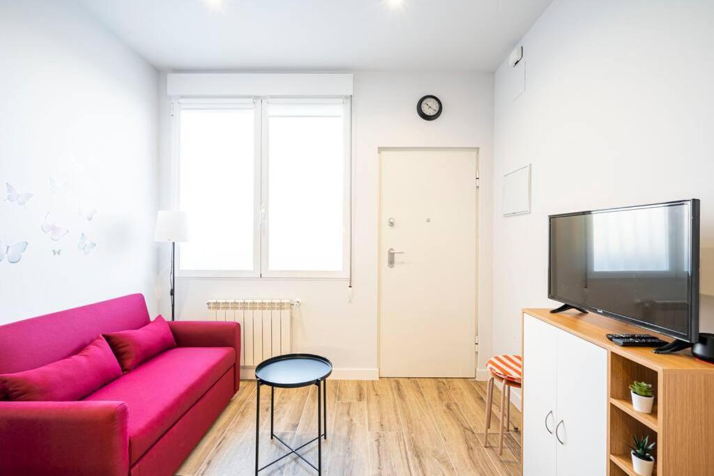 Agradable Apartamento A Pie De Calle-30 Min De Sol Madrid Bagian luar foto